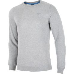 Bluza męska BLM001 - chłodny jasny szary melanż. Bluzy nierozpinane męskie marki 4f. W wyprzedaży za 79.99 zł.