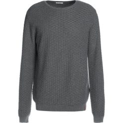 Knowledge Cotton Apparel CHECK ROUND NECK Sweter dark grey melange. Szare kardigany męskie Knowledge Cotton Apparel, z bawełny. Za 419.00 zł.