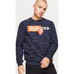 Bluza z nadrukami kolekcja PROGRESS - Granatowy. Bluzy nierozpinane męskie Cropp. W wyprzedaży za 69.99 zł.