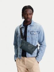 Guess Nerka HMMISA P5214 Zielony. Zielone saszetki męskie Guess, z aplikacjami, ze skóry. Za 179.99 zł.