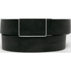 Calvin Klein - Pasek skórzany. Czarne paski męskie Calvin Klein, bez wzorów, z materiału. W wyprzedaży za 239.90 zł.
