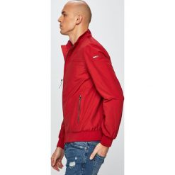 Geox - Kurtka. Niebieskie kurtki męskie Geox, m, bez wzorów, z bawełny, bez ramiączek, bez kaptura. W wyprzedaży za 399.90 zł.