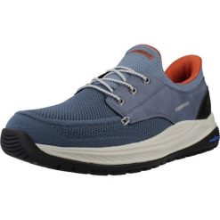Buty SKECHERS MEROE ALDEN Niebieski. Niebieskie buty trekkingowe męskie Skechers, bez wzorów, z syntetyku, bez zapięcia, trekkingowe, skechers sport. Za 407.99 zł.