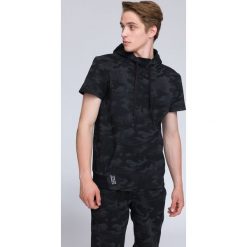 Bluza męska TSM246 - multikolor. Bluzy nierozpinane męskie marki 4f. W wyprzedaży za 59.99 zł.
