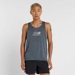 Koszulka męska New Balance MT51200GT – szara. Szare t-shirty sportowe męskie New Balance, m, bez wzorów, z materiału, sportowe, bez ramiączek. Za 109.99 zł.