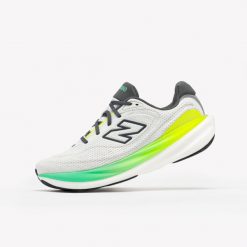 Buty do biegania męskie New Balance Infinion 1080 V15. Buty do biegania męskie New Balance, bez wzorów, z meshu, bez zapięcia, do biegania. Za 849.99 zł.