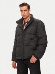 Mustang Kurtka zimowa Oakfield 1015607 Czarny Regular Fit. Czarne kurtki męskie Mustang, na zimę, m, bez wzorów, z syntetyku, bez ramiączek, bez kaptura. Za 354.99 zł.