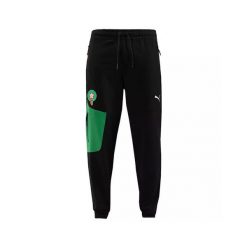 Spodnie dresowe Maroc 2024. Czarne spodnie dresowe męskie Puma, bez wzorów, z dresówki. W wyprzedaży za 305.00 zł.