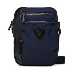 Saszetka Blauer. Niebieskie saszetki męskie Blauer, bez wzorów, młodzieżowe, małe. Za 179.99 zł.