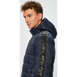Armani Exchange - Kurtka. Kurtki męskie marki Armani Exchange. W wyprzedaży za 679.90 zł.
