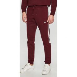 Adidas Originals - Spodnie. Spodnie na co dzień męskie marki Adidas Originals. Za 279.90 zł.