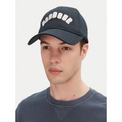 Czapka z daszkiem Barbour. Niebieskie czapki męskie Barbour, bez wzorów. Za 89.99 zł.