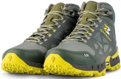 Buty turystyczne Garmont 9.81 N Air G 2.0 Mid GTX - green/olive. Zielone buty trekkingowe męskie Garmont, bez wzorów, bez zapięcia. Za 882.65 zł.