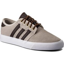 Buty adidas - Seeley DB0415 Cbrown/Brown/Ftwwht. Buty sportowe na co dzień męskie ADIDAS. W wyprzedaży za 229.00 zł.