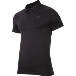 Koszulka polo męska TSM301 - głęboka czerń. Czarne koszulki polo męskie 4f, z bawełny, eleganckie, polo. Za 69.99 zł.