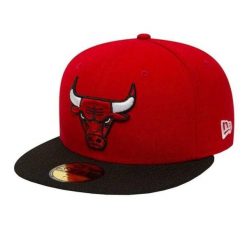 Męska Czapka Z Daszkiem Chicago Bulls. Czerwone czapki męskie NBA, bez wzorów. Za 206.99 zł.