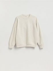 Bluza z drobnym haftem - złamana biel. Bluzy nierozpinane męskie Reserved, l, bez wzorów, z bawełny, bez ramiączek, bez kaptura. Za 119.99 zł.