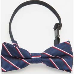 Mucha - Granatowy. Niebieskie krawaty i muchy męskie Reserved. Za 39.99 zł.