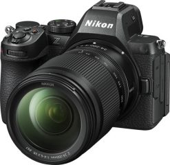 Aparat Nikon Z5 II + Nikkor Z 24-200mm f/4-6.3 VR (VOA170K003). Bezlusterkowce NIKON. Za 13,468.00 zł.