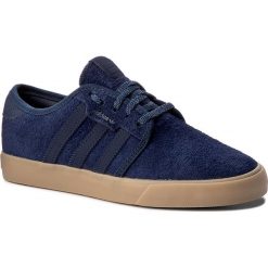 Buty adidas - Seeley BY4011 Conavy/Conavy/Gum4. Niebieskie buty sportowe na co dzień męskie ADIDAS, w paski, z materiału. W wyprzedaży za 219.00 zł.