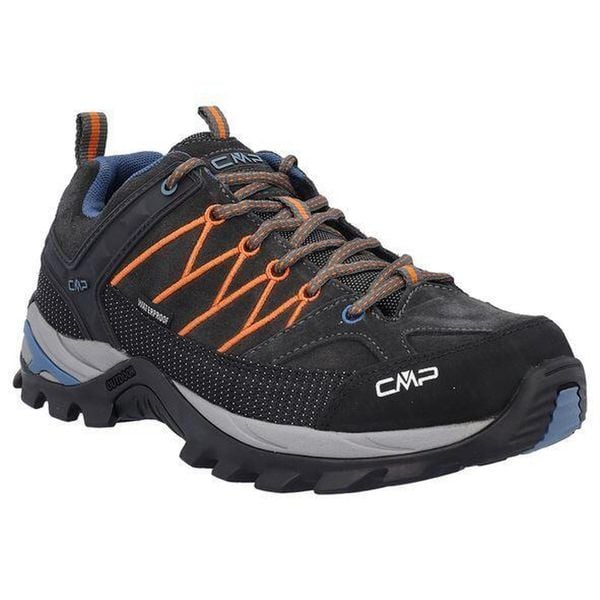 Buty trekkingowe męskie CMP Rigel Low Trekking Wp. Brązowe buty trekkingowe męskie CMP, bez wzorów, z gumy, sportowe, bez obcasa, bez zapięcia. W wyprzedaży za 359.99 zł.
