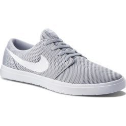 Buty NIKE - Sb Portmore II Ultralight 880271 011 Wolf Grey/White. Buty sportowe na co dzień męskie marki Nike. W wyprzedaży za 199.00 zł.