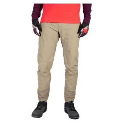 Spodnie rowerowe męskie Endura Singletrack II. Fioletowe szorty sportowe męskie ENDURA, bez wzorów, sportowe. Za 399.99 zł.