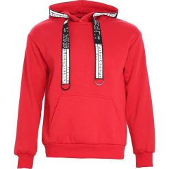 Czerwona Bluza Advanced. Bluzy nierozpinane męskie marki Born2be. Za 64.99 zł.