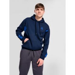 Bluza bawełniana bluza z kapturem Hummel Active. Niebieskie bluzy z kapturem męskie HUMMEL, bez wzorów, z bawełny, z kapturem. Za 270.00 zł.