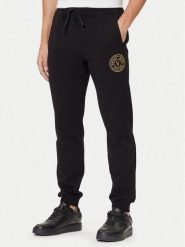 Versace Jeans Couture Spodnie dresowe 79GAAT00 CF01T Czarny Regular Fit. Czarne spodnie dresowe męskie Versace Jeans Couture, bez wzorów, z bawełny. Za 1,019.00 zł.