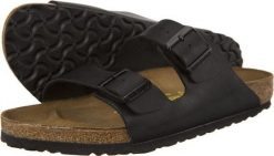 Birkenstock Klapki uniseks Arizona 791 czarne r. 44. Czarne klapki i japonki męskie Birkenstock, bez wzorów. Za 326.45 zł.