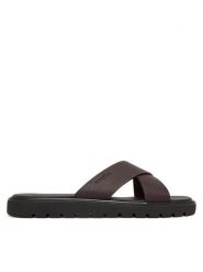 Calvin Klein Klapki Sq Molded Sandal Xcross Lth HM0HM02235 Brązowy. Brązowe klapki i japonki męskie Calvin Klein, bez wzorów, ze skóry. Za 409.99 zł.