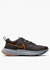 Nike React Miler 2 Buty do biegania męskie. Zielone buty do biegania męskie Nike, bez wzorów, bez zapięcia, do biegania. Za 379.99 zł.