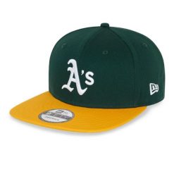 Czapka typu snapback New Era Oakland Athletics. Białe czapki męskie New Era, bez wzorów, sportowe. Za 207.00 zł.