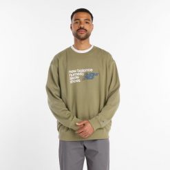 Bluza męska New Balance Numeric MT51952DEK – zielona. Zielone bluzy nierozpinane męskie New Balance, l, z aplikacjami, z bawełny, klasyczne, bez ramiączek, bez kaptura. Za 299.99 zł.