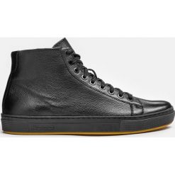 Czarne sneakersy męskie. Buty sportowe na co dzień męskie marki Kazar. Za 499.00 zł.