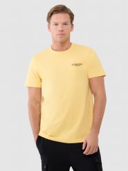 4F T-shirt regular z nadrukiem męski - żółty M. Żółte t-shirty męskie 4f, m, bez wzorów, z bawełny, bez kołnierzyka, bez ramiączek. W wyprzedaży za 49.99 zł.