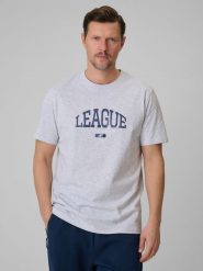 4F T-shirt regular z nadrukiem męski - szary XL. Szare t-shirty męskie 4f, m, bez wzorów, z bawełny, bez kołnierzyka, bez ramiączek. Za 59.99 zł.