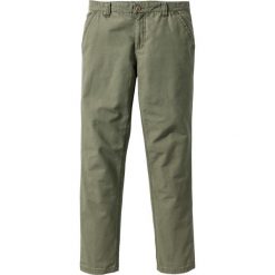 Spodnie chino Regular Fit bonprix oliwkowy. Eleganckie spodnie męskie marki bonprix. Za 89.99 zł.