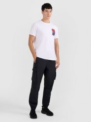 4F Spodnie casual cargo męskie - czarne XL. Czarne spodnie na co dzień męskie 4f, bez wzorów, z materiału, casualowe. Za 189.99 zł.