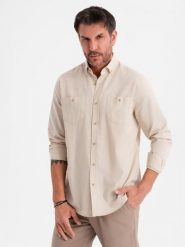 Koszula męska lniana z klasycznym kołnierzykiem i kieszeniami REGULAR FIT – kremowa V3. Białe koszule męskie Ombre Clothing, na lato, l, z aplikacjami, z bawełny, bez kołnierzyka, bez ramiączek. W wyprzedaży za 164.99 zł.