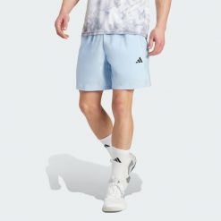 Train Essentials Woven Training Shorts. Czarne buty treningowe męskie ADIDAS, bez wzorów, z materiału, sportowe. Za 119.00 zł.