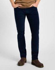 MESKIE SPODNIE MATERIAŁOWE LEE DAREN ZIP FLY RIVET NAVY 112373981. Niebieskie spodnie na co dzień męskie Lee, bez wzorów, z materiału. Za 219.99 zł.