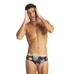 Kąpielówki męskie slipy kąpielowe treningowe na basen Arena Crazy Skulls. Czarne kąpielówki męskie ARENA, m, bez wzorów. Za 49.99 zł.