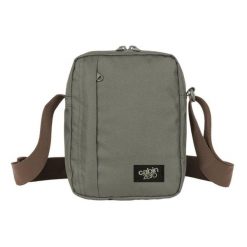 Torba na ramię CabinZero Sidekick CZ21. Zielone torby męskie na ramię CABINZERO, bez wzorów, na ramię. Za 129.00 zł.