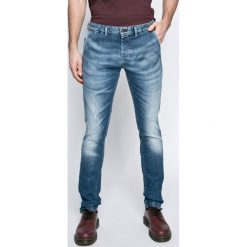 Pepe Jeans - Jeansy. Jeansy męskie marki Pepe Jeans. W wyprzedaży za 199.90 zł.