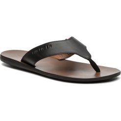 Japonki TOMMY HILFIGER - Hilfiger Leather Sandal FM0FM02237 Black 990. Klapki i japonki męskie marki Tommy Hilfiger. Za 299.00 zł.