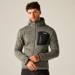Polar męski rozsuwany z kapturem Newhill. Brązowe bluzy z polaru męskie Regatta, m, bez wzorów, z dzianiny, sportowe, bez ramiączek, z kapturem. W wyprzedaży za 179.99 zł.