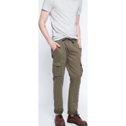 Blend - Spodnie. Szare spodnie na co dzień męskie Blend, z bawełny, casualowe. W wyprzedaży za 79.90 zł.