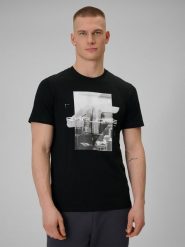 4F T-shirt regular z nadrukiem męski - czarny XL. Czarne t-shirty męskie 4f, m, bez wzorów, z dzianiny, bez kołnierzyka, bez ramiączek. Za 69.99 zł.